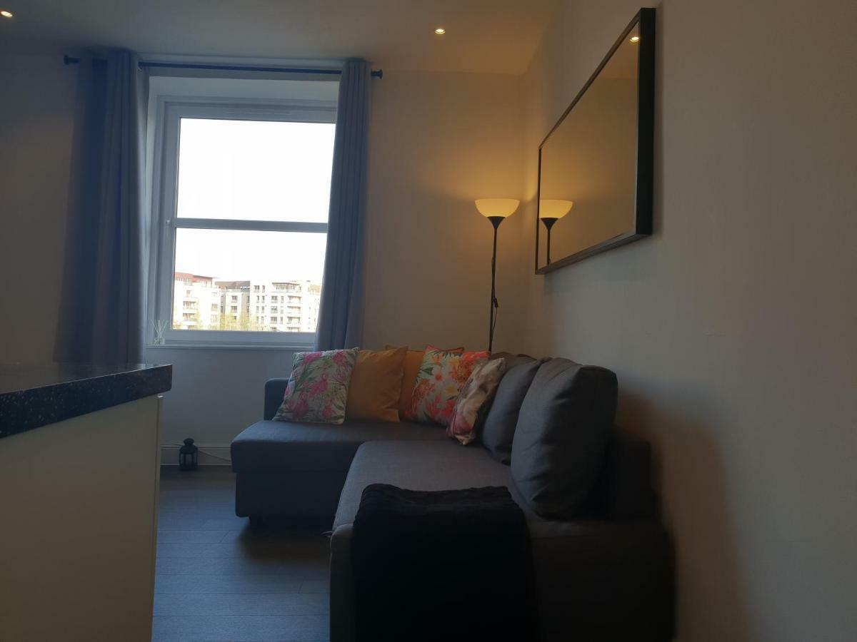 City Centre Flat เอดินบะระ ภายนอก รูปภาพ